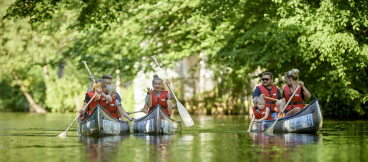 notifikation Alternativt forslag Arbejdsgiver Kanoudlejning i Odense - Aafartens kanoudlejning. Idyllisk natur på Åen notifikation Alternativt forslag Arbejdsgiver Kanoudlejning i Odense - Aafartens kanoudlejning. Idyllisk natur på Åen